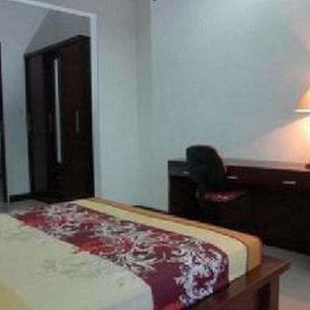 Guesthouse Durentiga Jakarta Luaran gambar